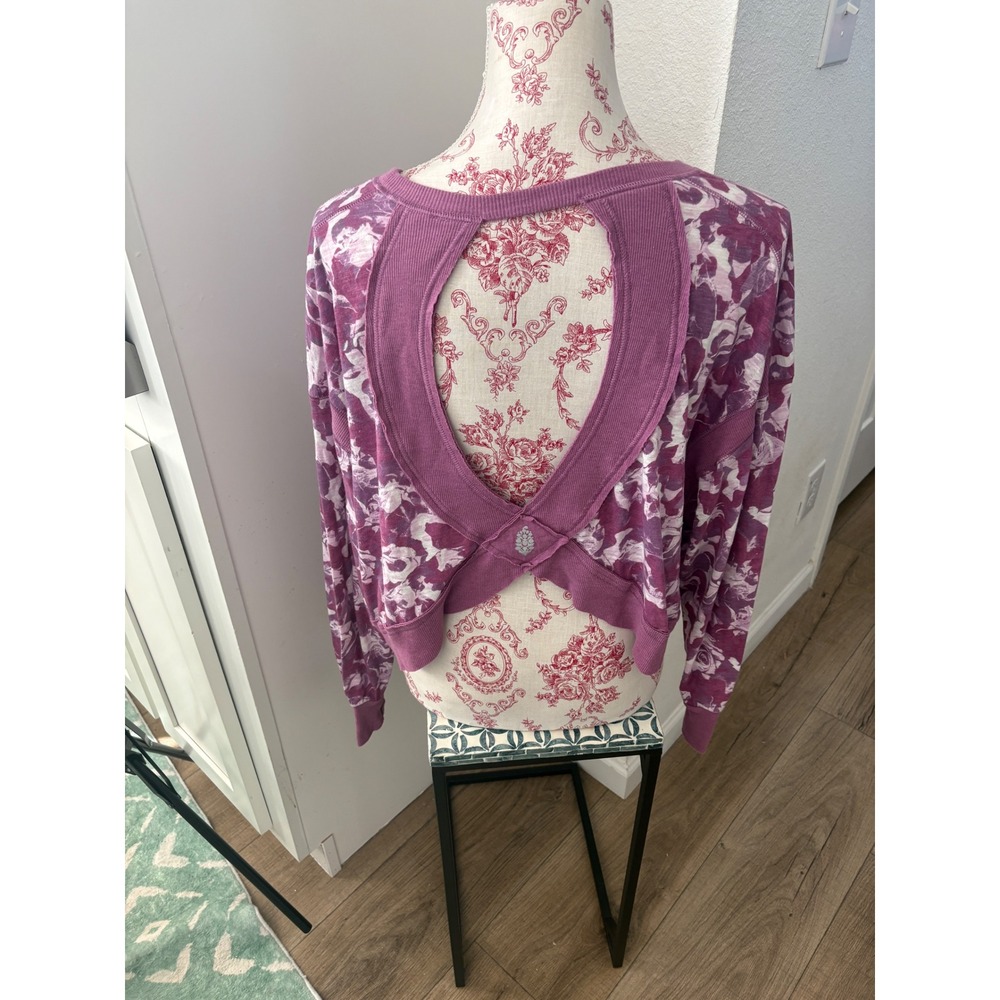 Free People Movement Floral Open Back Long Sleeve Crop Top Purple Small Rose - Picture 4 of 7